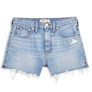 Madewell Relaxed Denim Shorts — Size 30